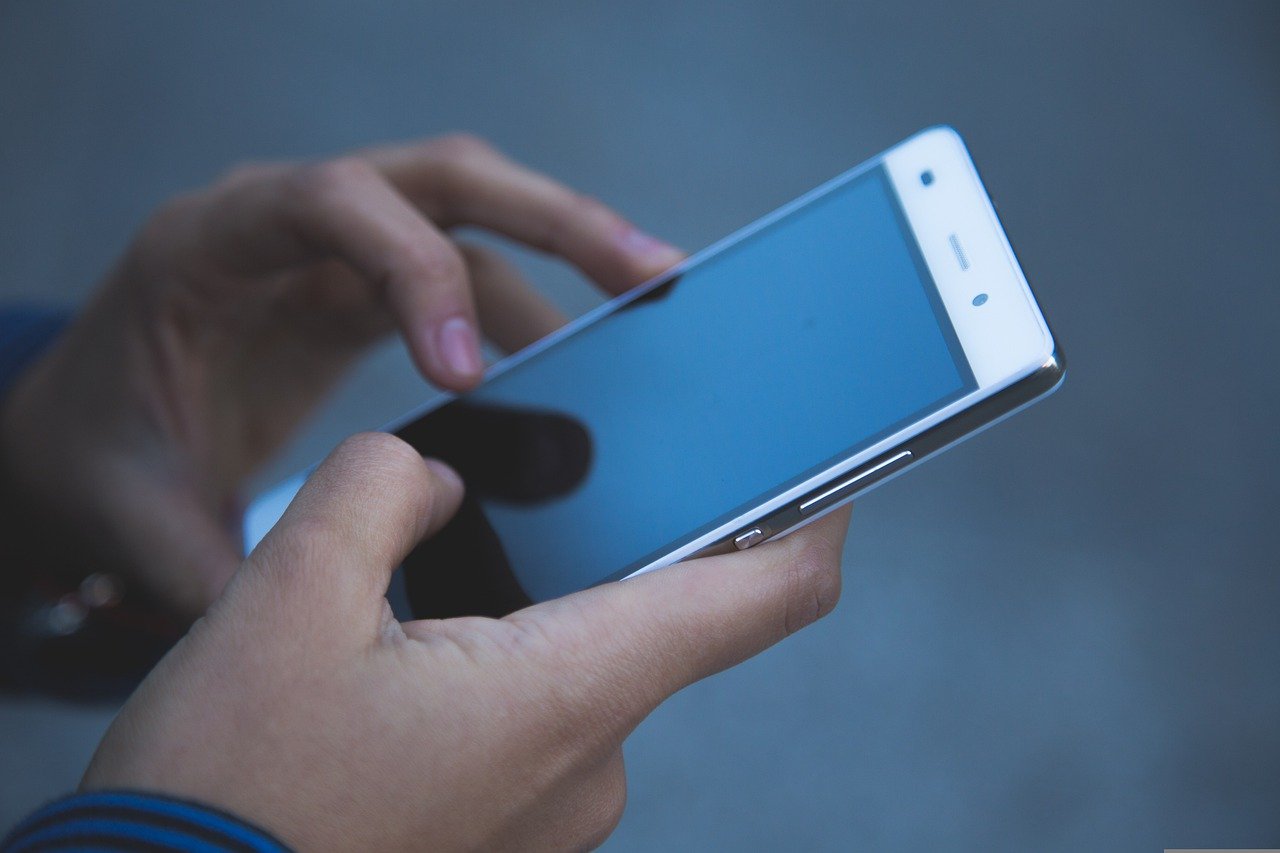 5 najlepszych przeglądarek na telefon, które można pobrać i używać na smartfonie