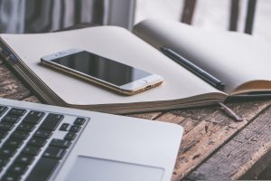 Jak technologia wpływa na nasz sposób myślenia?